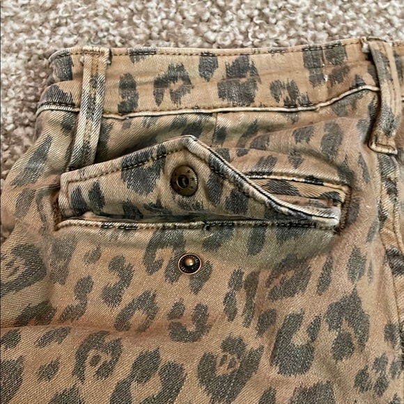 Frame Cheetah Print Skinny Cargo Jeans - Picture 9 of 11